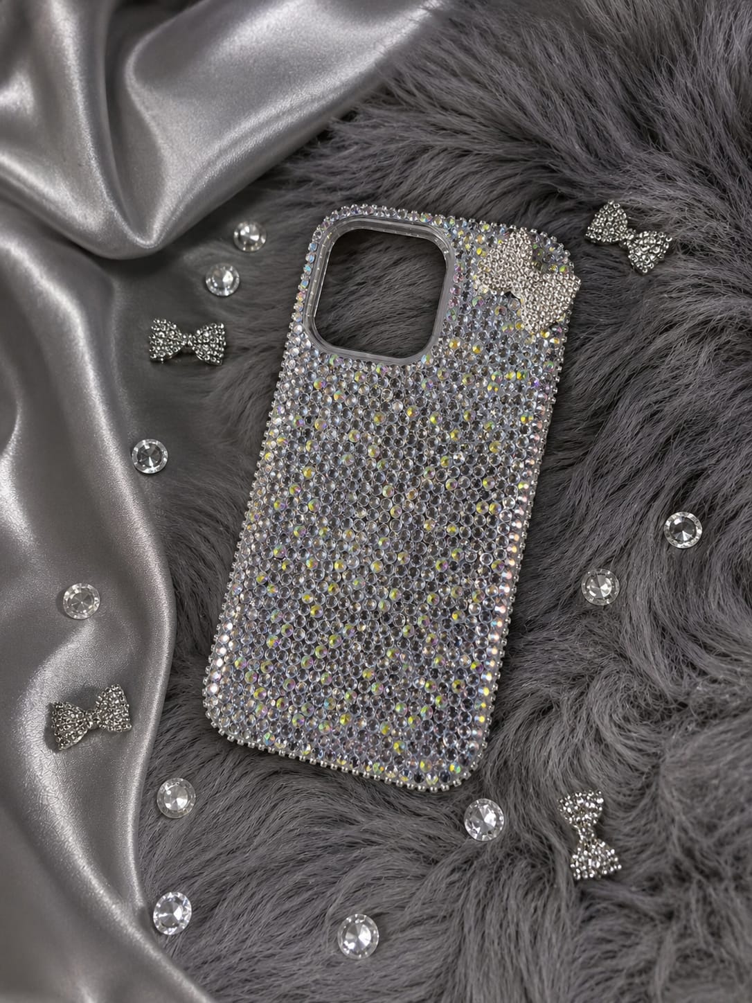 Silver Pookie Bow Crystal Case